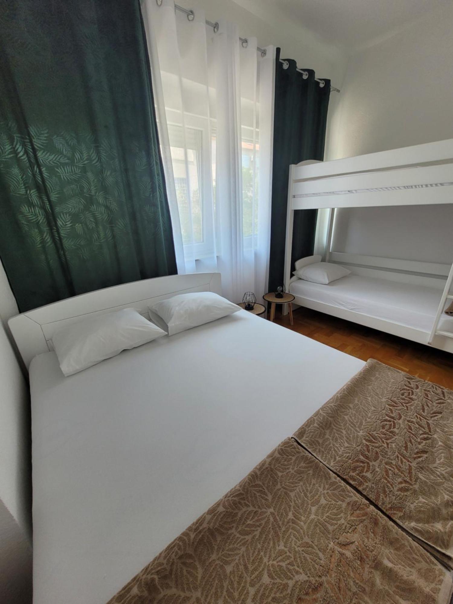 Apartman Natasa Trebinje Esterno foto