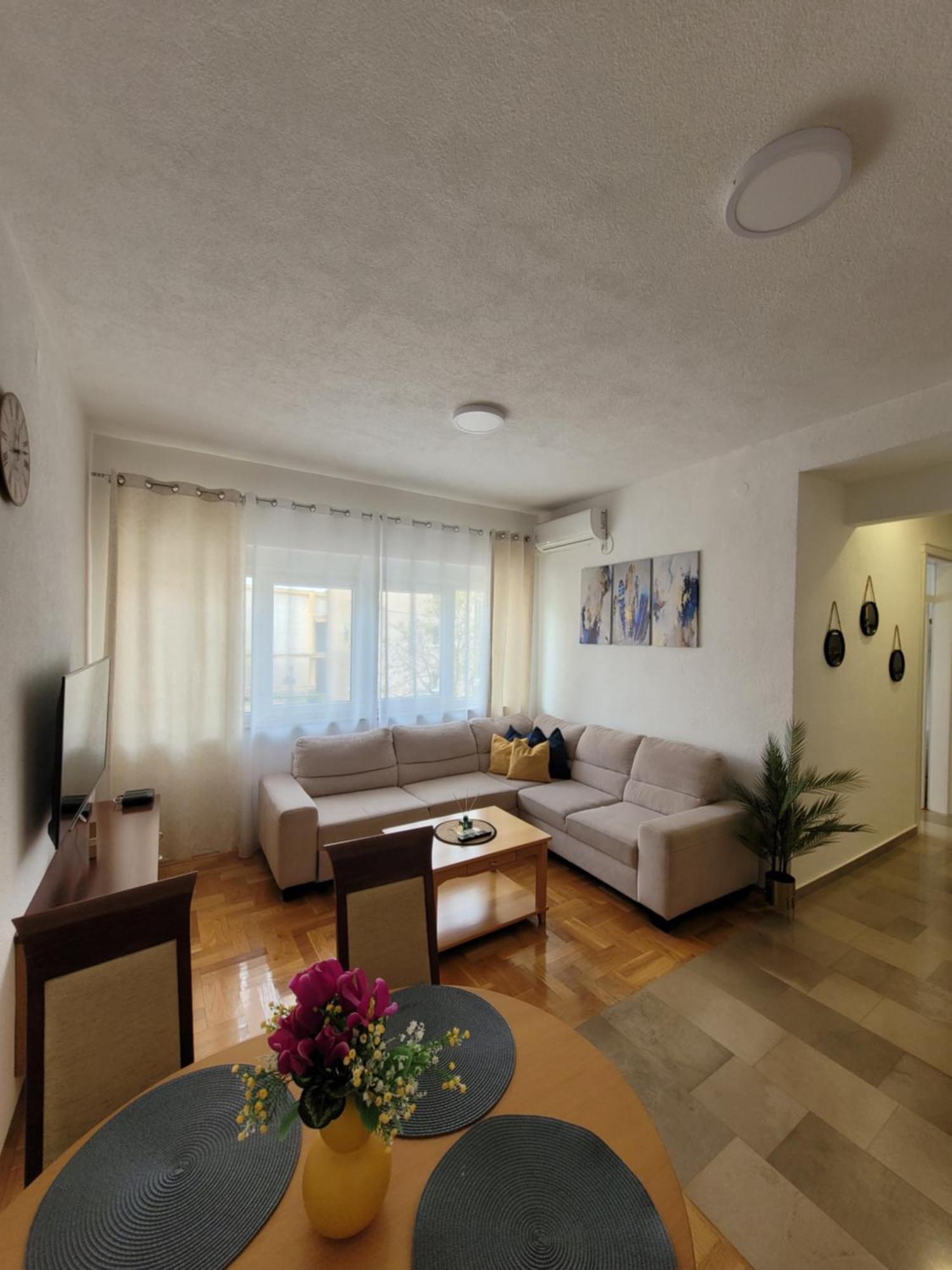 Apartman Natasa Trebinje Esterno foto