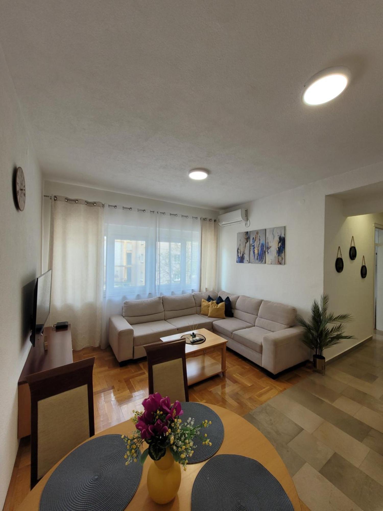 Apartman Natasa Trebinje Esterno foto